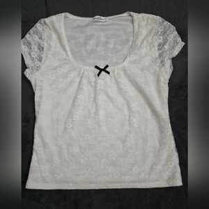 Womens White Lace Top with Black‎ Bow Accent Size Med
